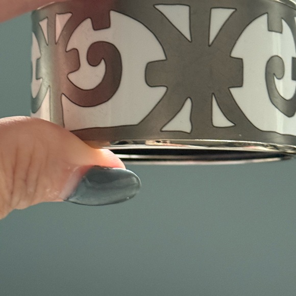 Hermes Gray, White and Silver Enamel Bangle Bracelet - Picture 3 of 10